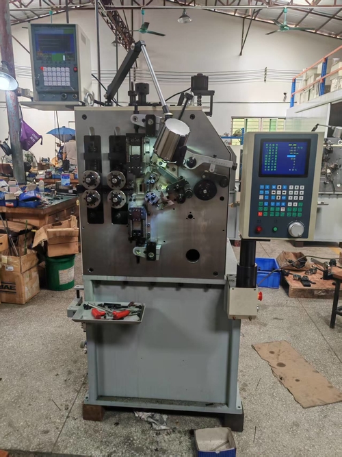 Dernière affaire concernant Comment programmer une machine à ressort CNC ?