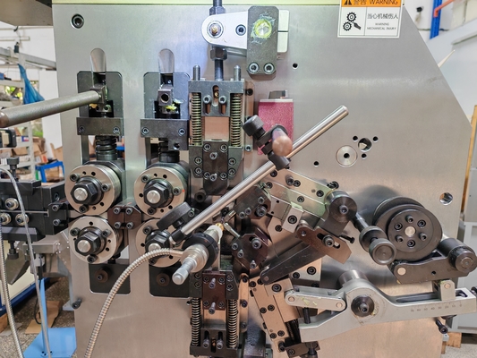 Max 40mm Spring Making Machine 300pcs/Min Compression Spring Making Machine